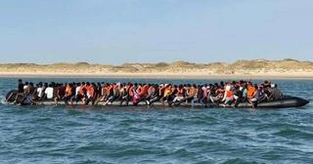 "עוד הוכחה לפלישה": סירת המסתננים לאנגליה שברה שיא