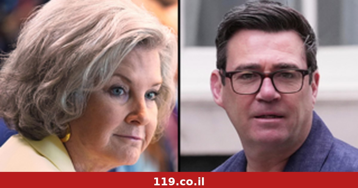 מבוכה לר"מ בריטניה החדש: התכתב עם מתחזה, וחשב שזה ראש הסגל של טראמפ