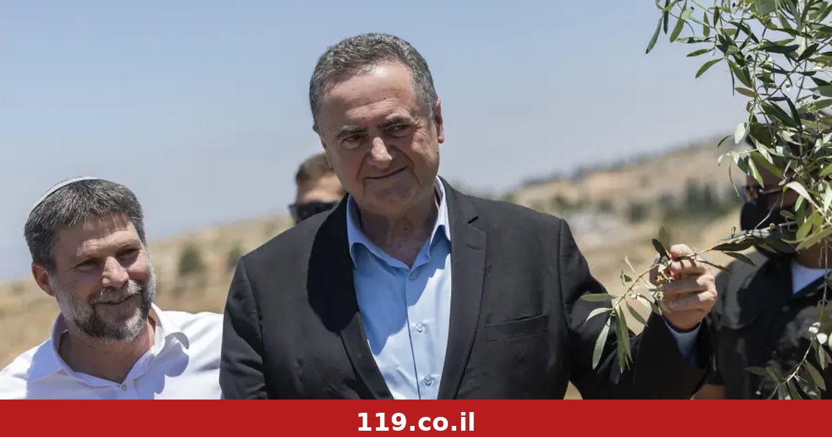 אראל סג"ל שאל - והותקף: "אתה מדקלם מסרים - מנהיגים חלשים"