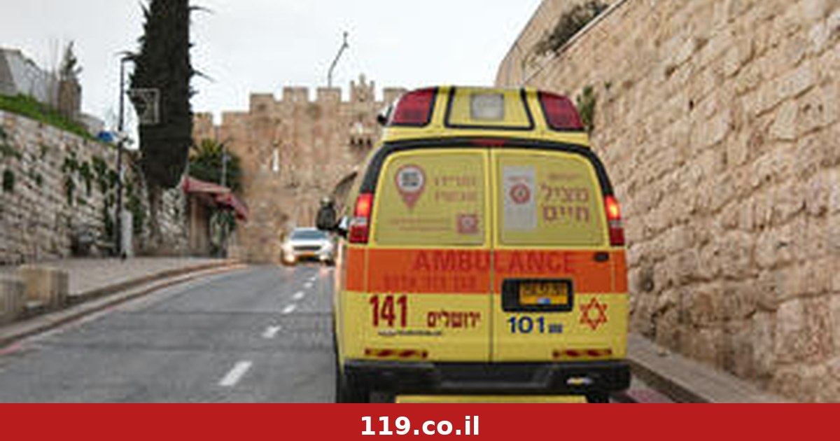 פעוט נפצע אנושות מפגיעת רכב בחניית ביתו בירושלים, מד"א: "אירוע מזעזע"