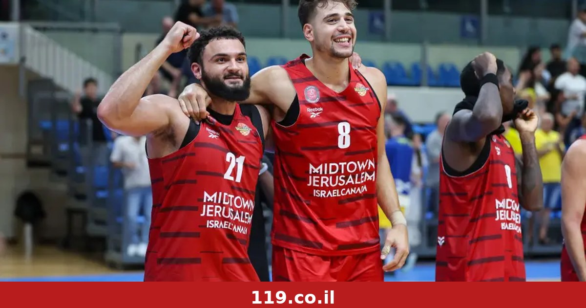 הפועל ירושלים גברה על בורק הצרפתית 80:87 בהכנה בליטא