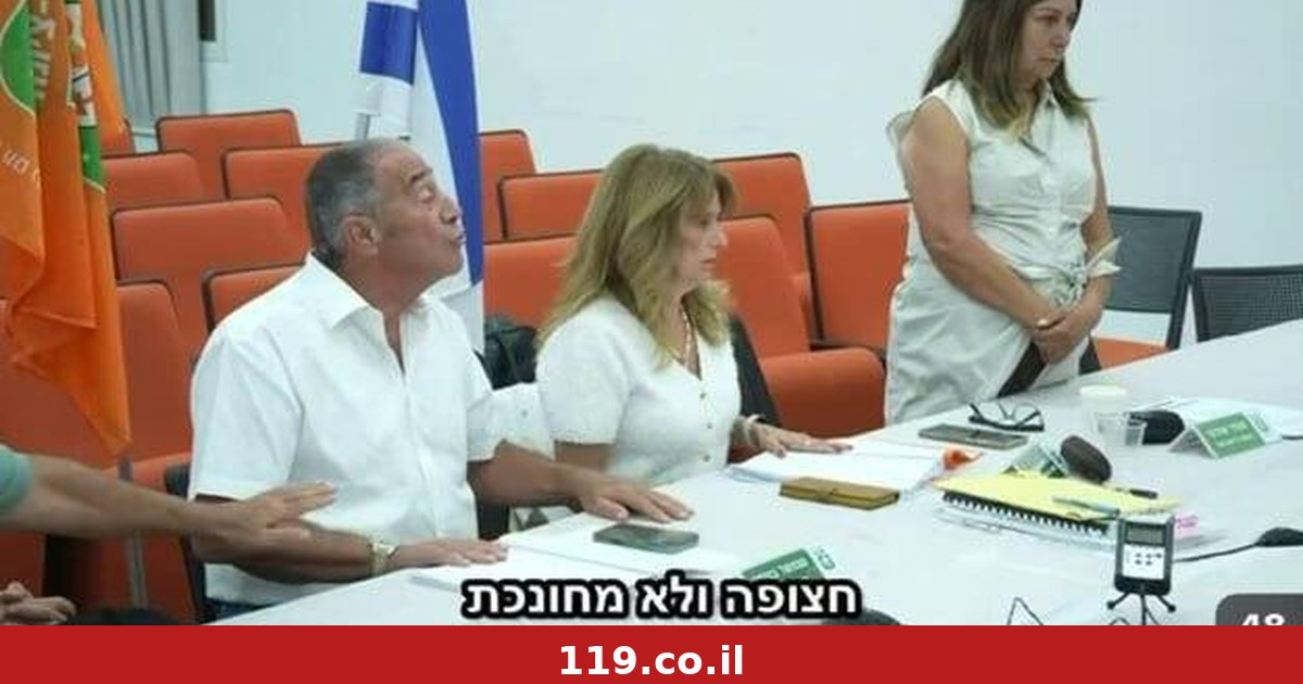 ראש העיר התפרץ ואיים על חברת המועצה: "את חצופה ולא מחונכת, ניפטר ממך" | צפו