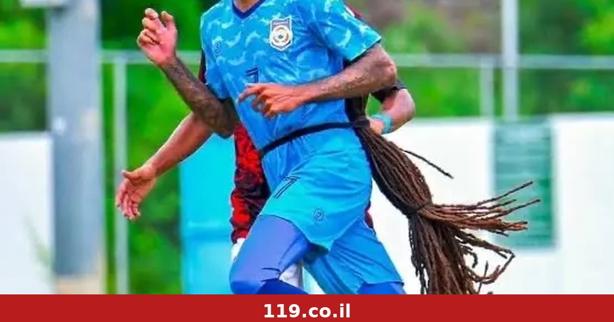 צפו: הכדורגלן עם השיער הארוך בעולם גרם לשתי הרחקות