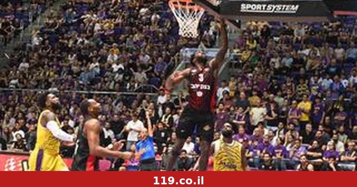 تغيير هيكل الأدوار الإقصائية وفرض حد أدنى للملاعب في نصف النهائي