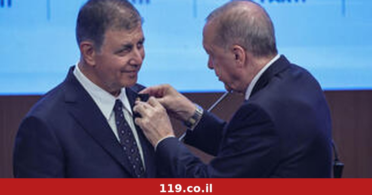 ראש העיר אמר שאשתו תתגרש ממנו אם יצטרף לארדואן - ועכשיו העניק לו את מעוז החילונים