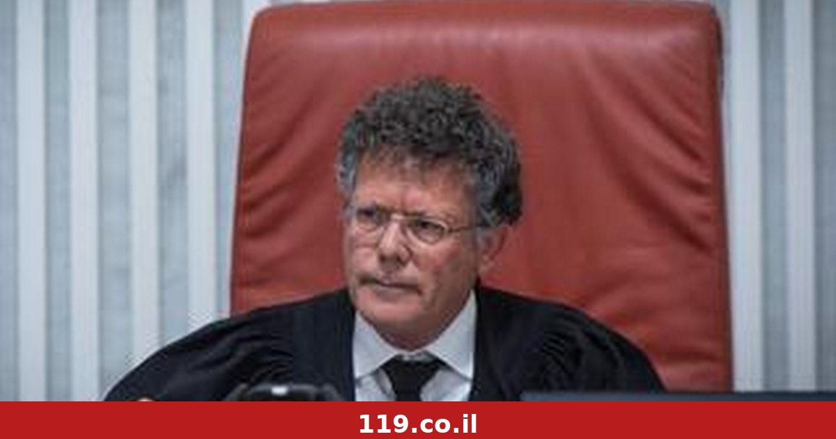 "טלפון כשר בכיס אחד, טלפון חכם בשני": נשיא העליון עמית התנצל בפני החרדים